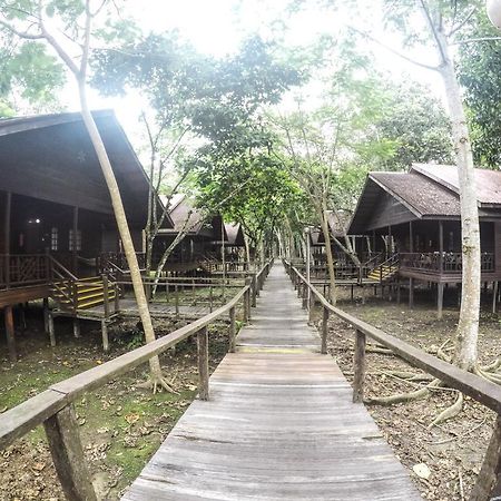 Bilit Rainforest Lodge 산다칸 외부 사진