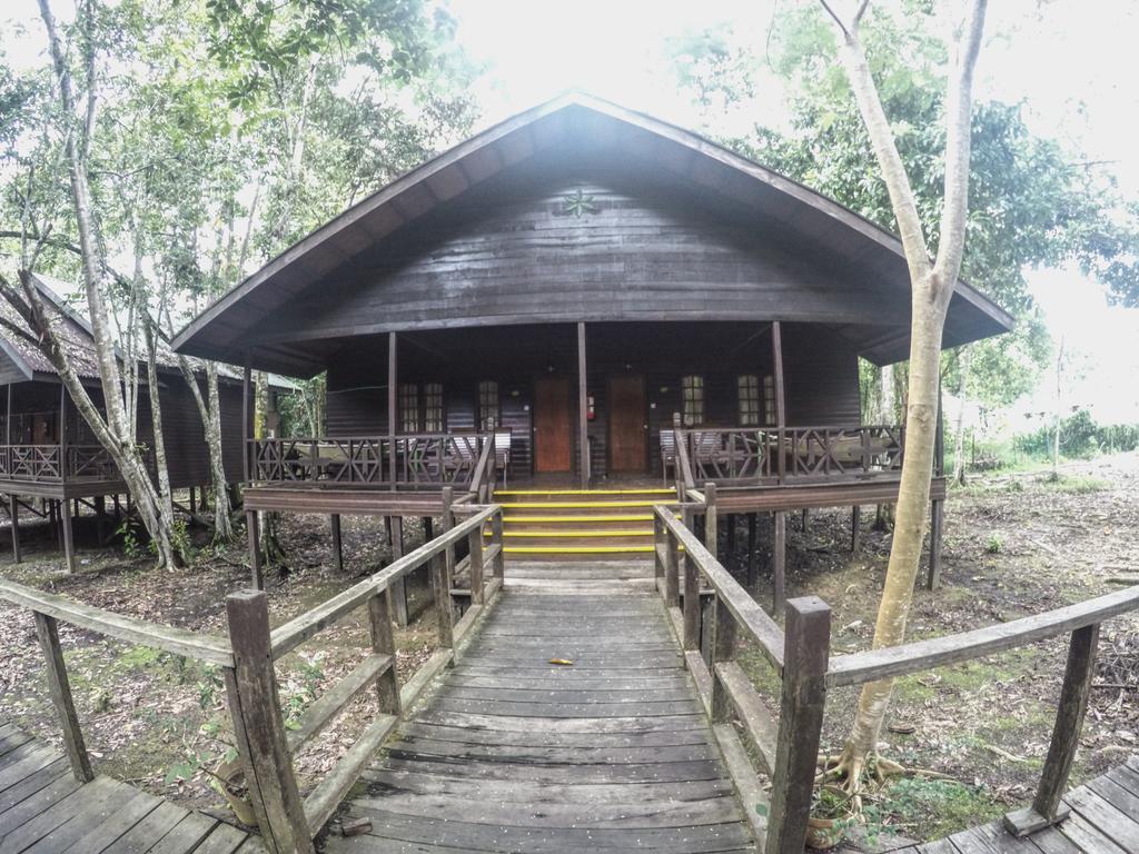 Bilit Rainforest Lodge 산다칸 외부 사진