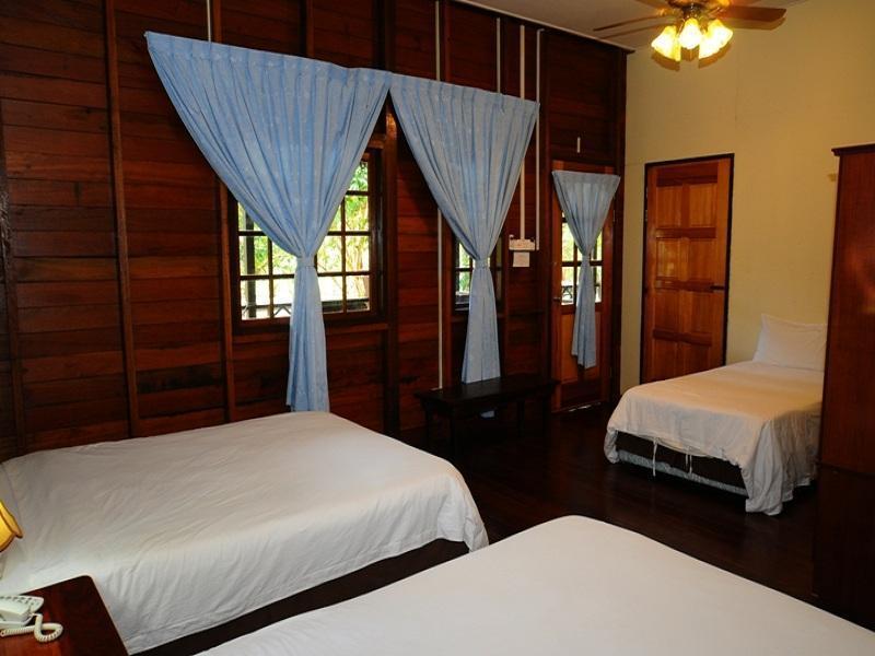 Bilit Rainforest Lodge 산다칸 외부 사진